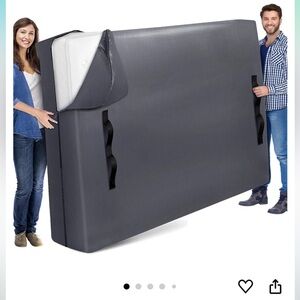 New in the box King mattress cover for moving
